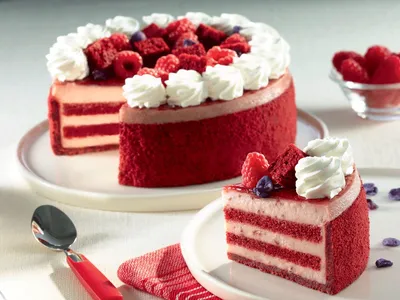 Tegral Satin Crème Cake Red Velvet