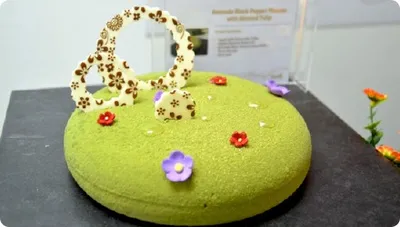 Avocado black pepper mousse