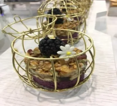 Black Pepper Mix Berry Nutty